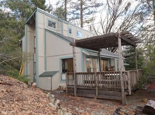 12315 Ridge Rd, Loch Lomond, CA 95461