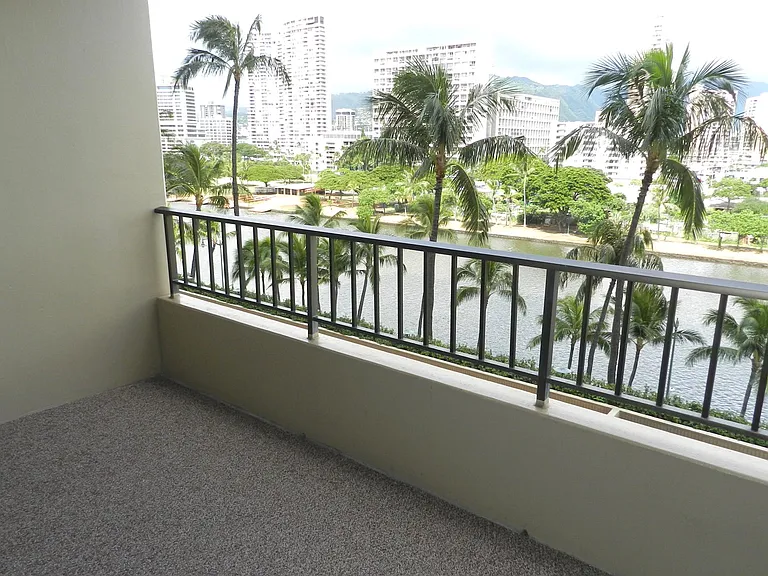2121 Ala Wai Blvd #805 — Photo 11