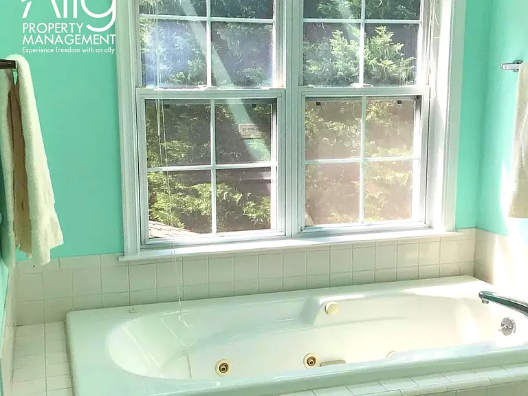 1236 Raintree Dr — Photo 43