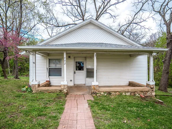 742 Olive Street, West Plains, MO 65775