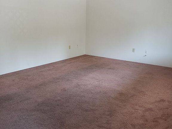 2nd image of 330 Independence Cir #330D
