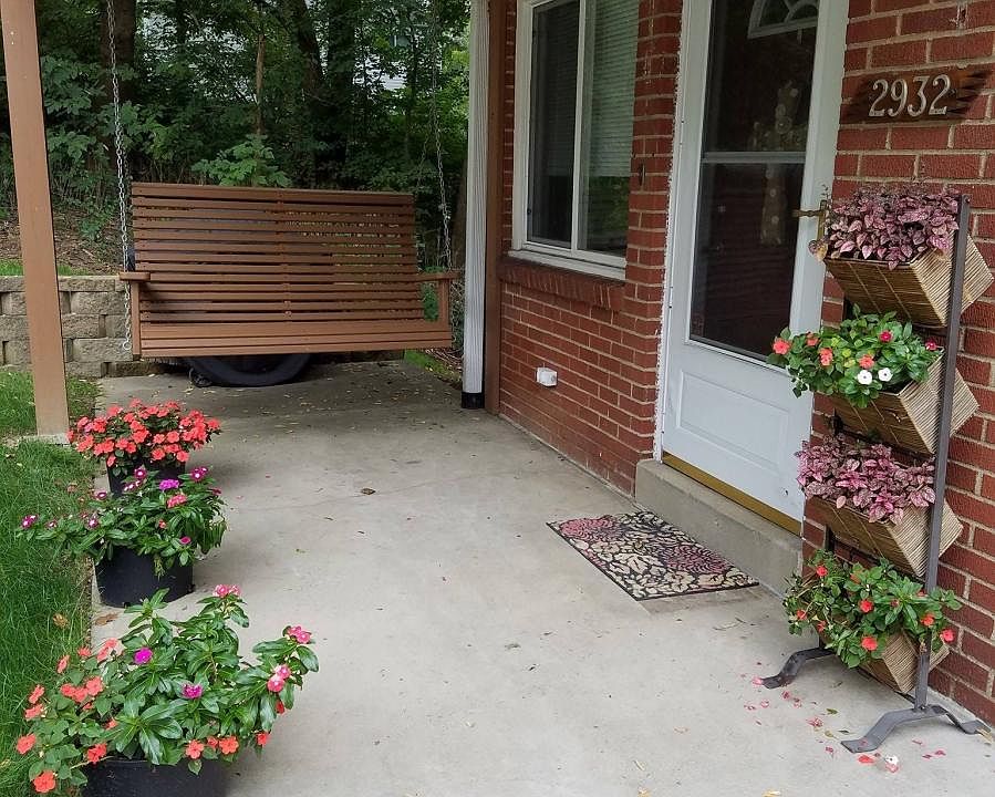 Covered Front Porch Area