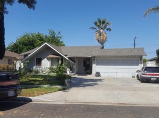 12811 Sungrove St, Garden Grove, CA 92840