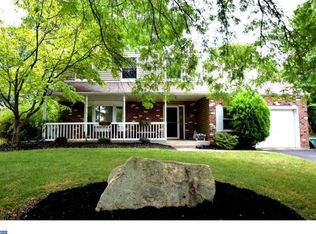 281 Butterworth Ln, Langhorne, PA 19047