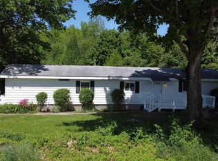 13 Olde Rd, Danville, NH 03819