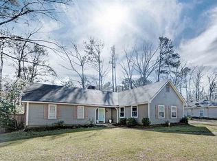 108 Poplar Dr, Brandon, MS 39047