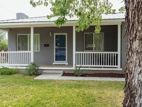4th image of 1249 N Chaco Ave #3