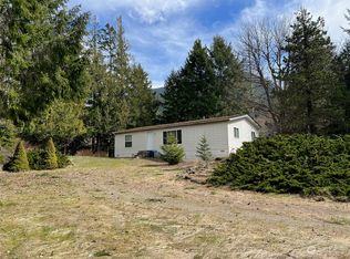 119 Hideaway Ln, Eatonville, WA 98361