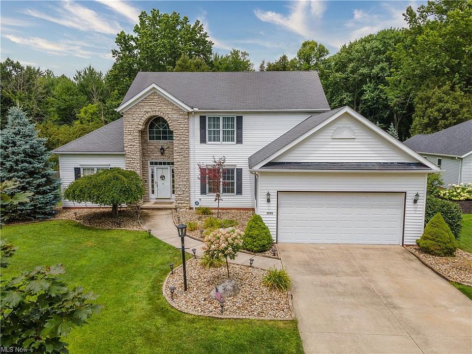 1st image of 2775 Overlook Dr
