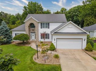 2775 Overlook Dr, Twinsburg, OH 44087