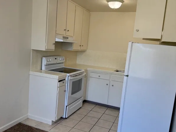 90 Ward Ct APT 1, Daly City, CA 94015