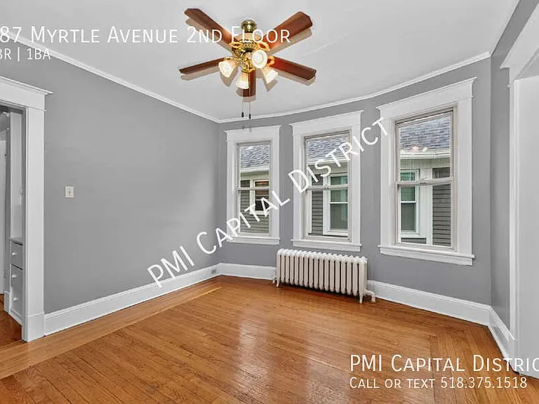 687 Myrtle Ave #2 — Photo 2