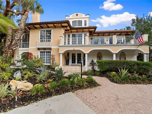 6 Castle Hill Way, Sewalls Pt, FL 34996