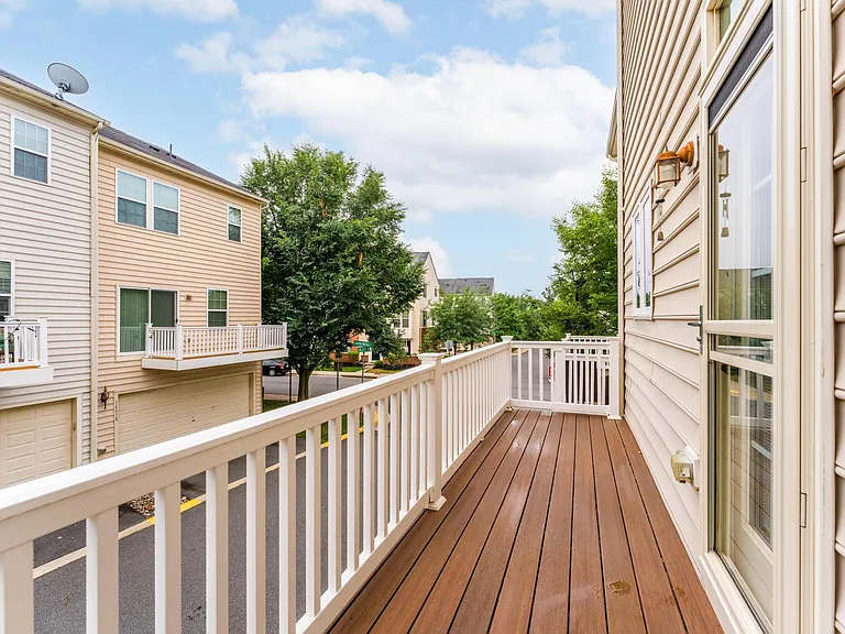7015 Trek Way — Photo 36