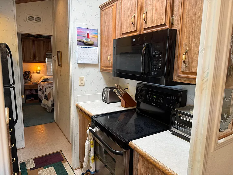 5707 E 32nd St #40 — Photo 9