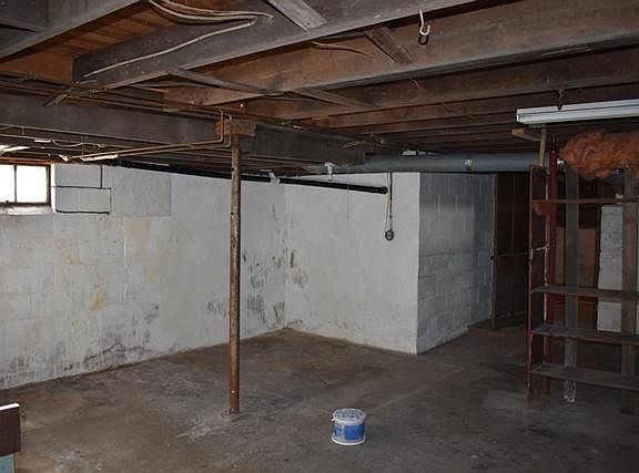 basement