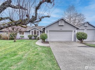 2728 Sylvan Dr W, University Place, WA 98466