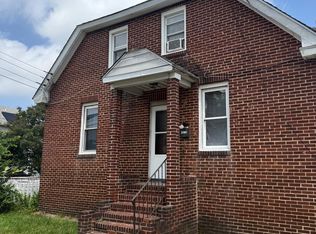 1205 S Chestnut St, Paulsboro, NJ 08066