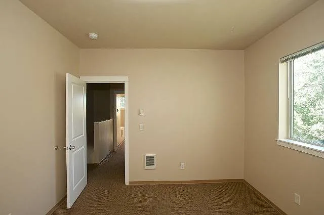 1931 Hilyard St - Bedroom 2 1931 Hilyard St - Bedroom 2