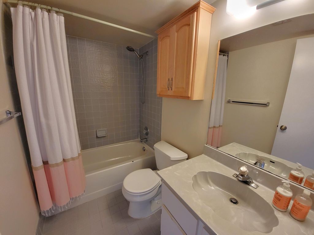 2232 N Cypress Bend Dr APT 707, photo 8