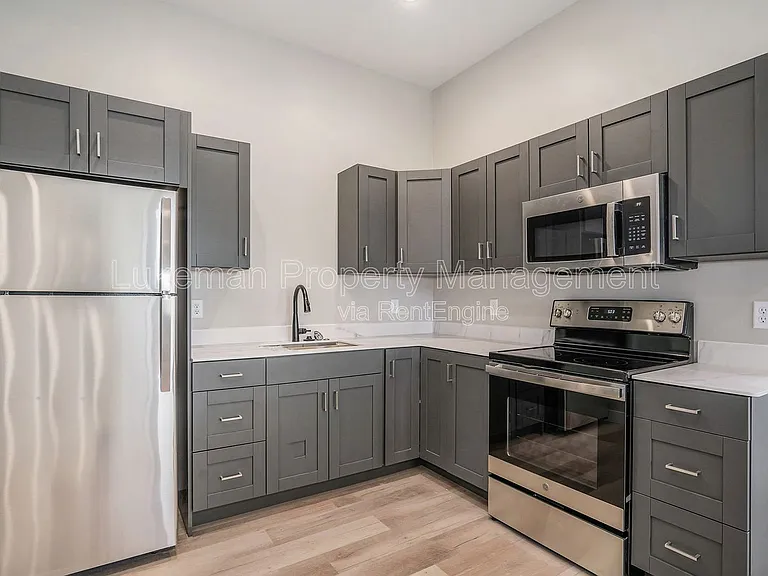 815 N Pitcher St #12 — Photo 6