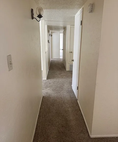 8608 Ironside Ave NE — Photo 18