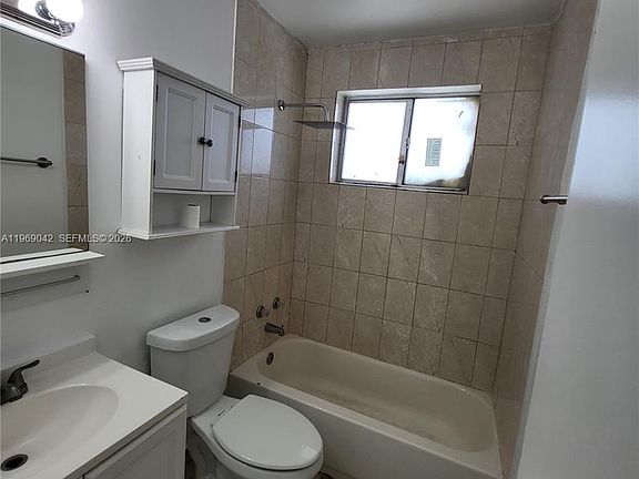 4th image of 1404-1406 NW 60th St