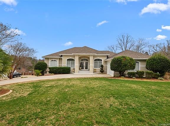2nd image of 126 Long Cove Ln