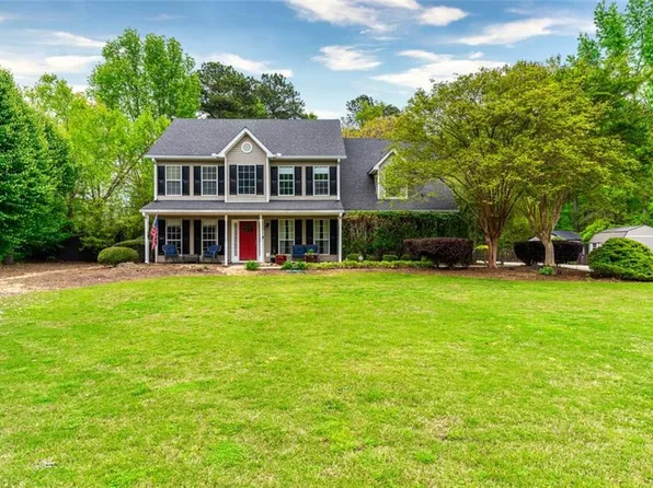 137 Stanfield Ct, Hampton, GA 30228