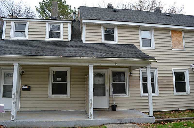 1st image of 24 Farragut St