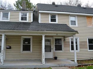 24 Farragut St, Portsmouth, VA 23702