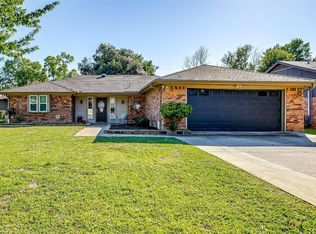 1012 Westminster Ln, Mansfield, TX 76063