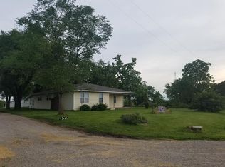 20346 Ginger Rd, Lebanon, MO 65536