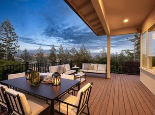 3748 Fox Hill Pl, Santa Rosa, CA 95404