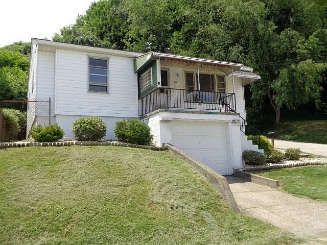 1st image of 902 Green St