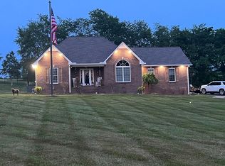 2735 Derby Run Rd, Springfield, TN 37172