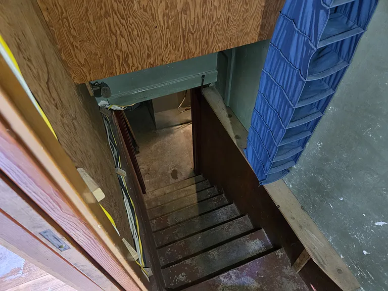 120 W Center St — Photo 13