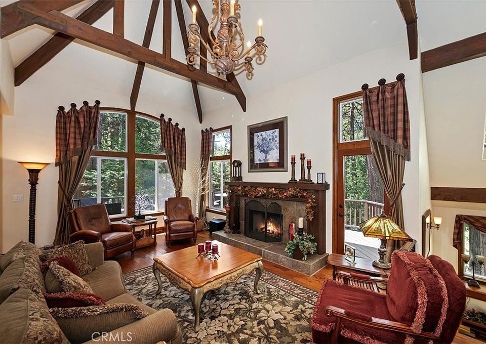 1st image of 400 Merrimack Dr