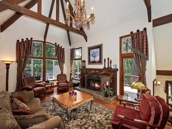 400 Merrimack Dr, Lake Arrowhead, CA 92352