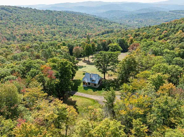 209 Ingraham Hill Road, Chester, VT 05143