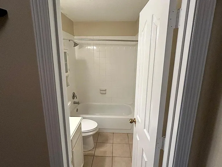 3702 Mystic Cir — Photo 16