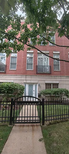 815 W University Ln Photo 1