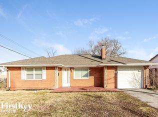 1329 S 9th Ave, Beech Grove, IN 46107