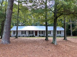 90 Bernice Dr, Bogart, GA 30622