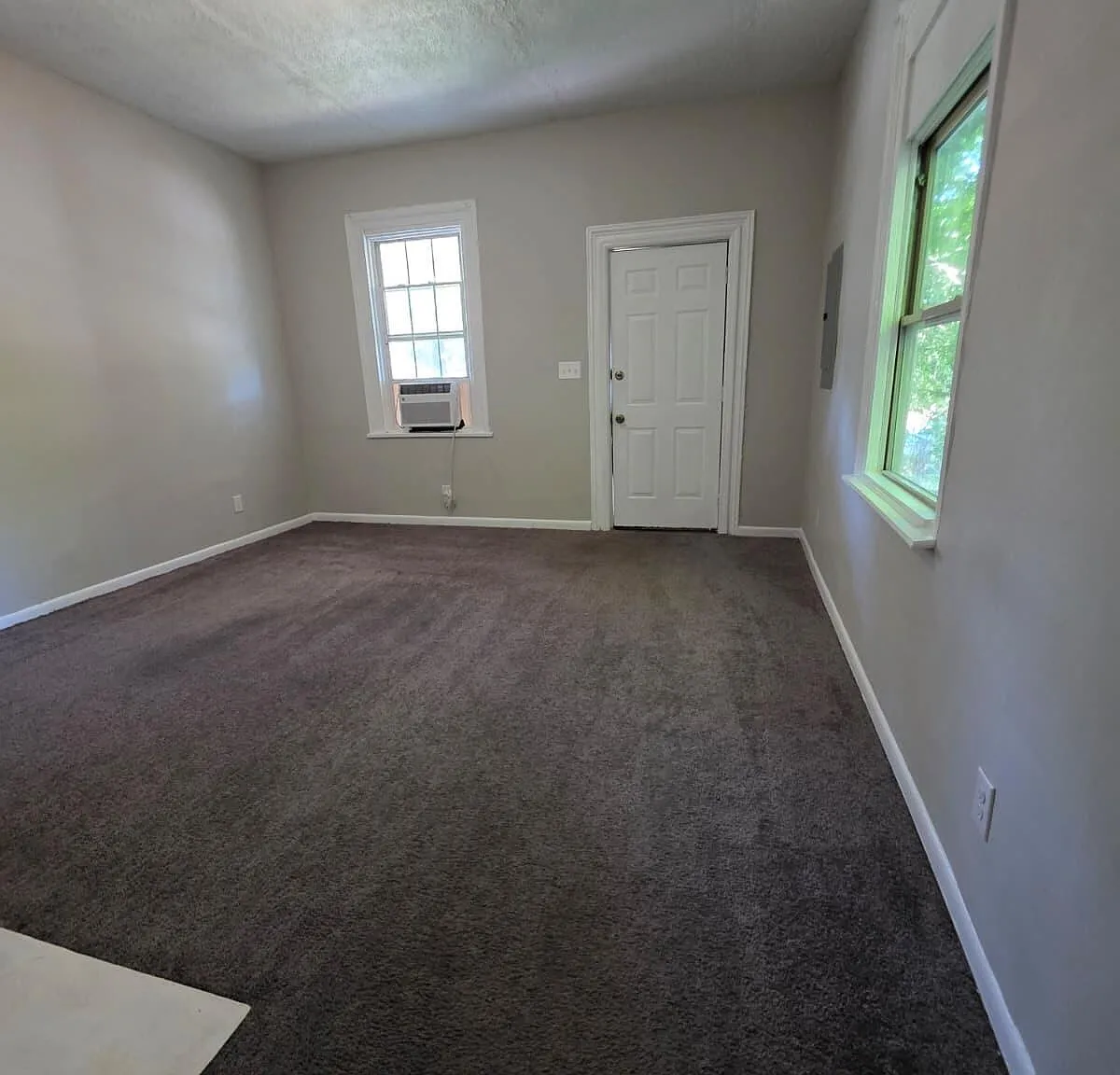 2 bed, 1.0 bath, $1,000 — Photo 4