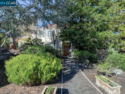 1752 Stanley Dollar Dr APT 2A, Walnut Creek, CA, 94595