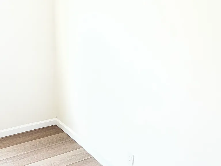 135 E 31st St #135 — Photo 1