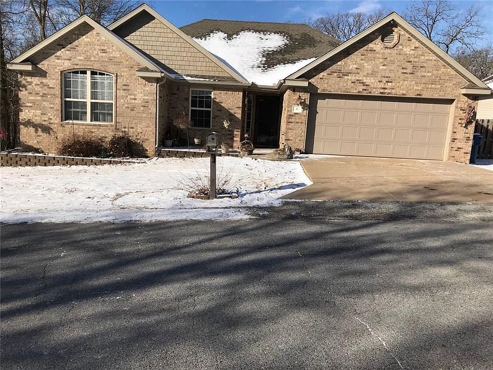 1st image of 21 Sherman Dr