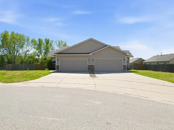3362 N Governeour Cir, Wichita, KS 67226