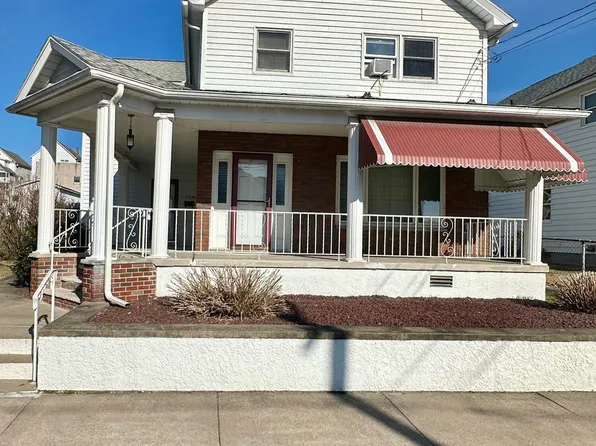719 Lincoln St, Dickson City, PA 18519